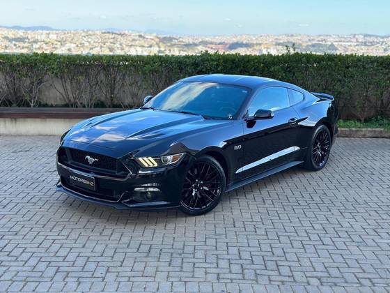 FORD MUSTANG 5.0 GT PREMIUM COUPÉ V8 32V GASOLINA 2P AUTOMÁTICO FORD MUSTANG 5.0 GT PREMIUM COUPÉ V8 32V GASOLINA 2P AUTOMÁTICO